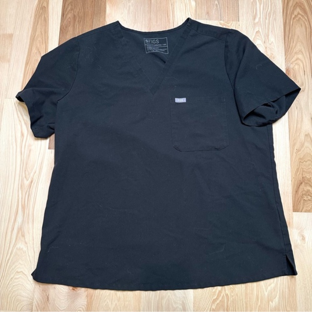 Figs Black One Pocket Catarina Scrub Top